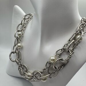 Bold Silver Chain-Link Necklace with Mixed Design